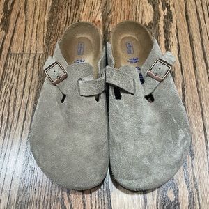 Birkenstock Boston clogs
